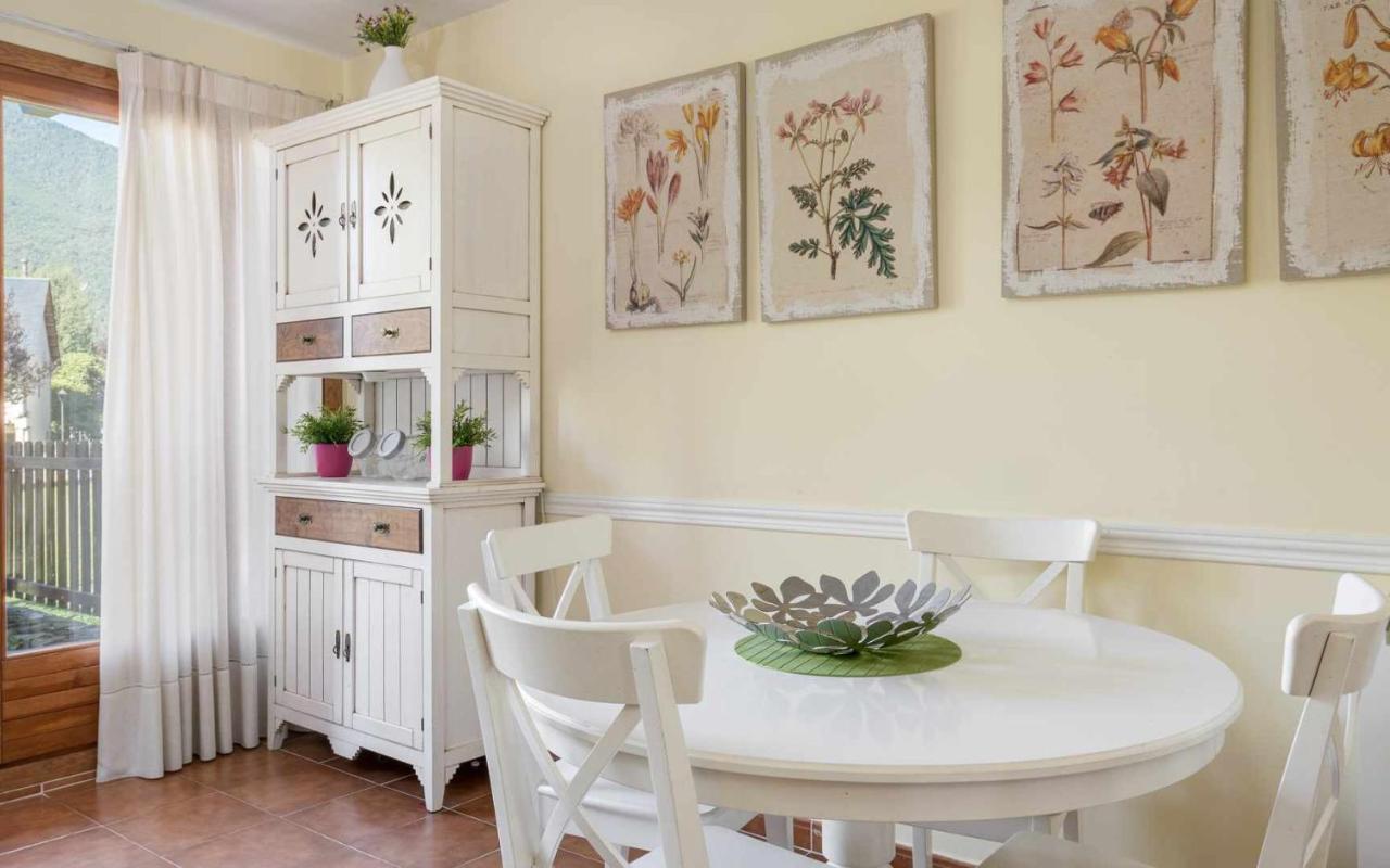 Casa Collarada Confort Villanua Luaran gambar